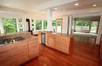 3rd image of 9221 52nd Ln NE