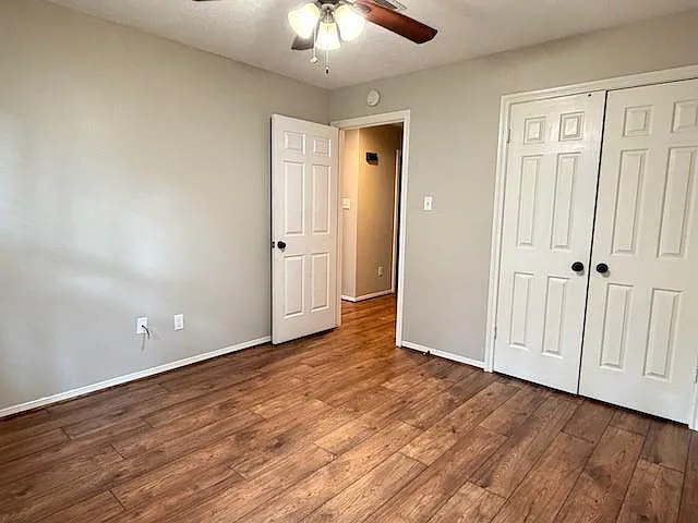 3602 Chapel Square Dr — Photo 30