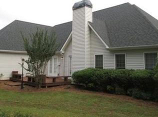 2814 Bridgeview Dr, Gainesville, GA 30507