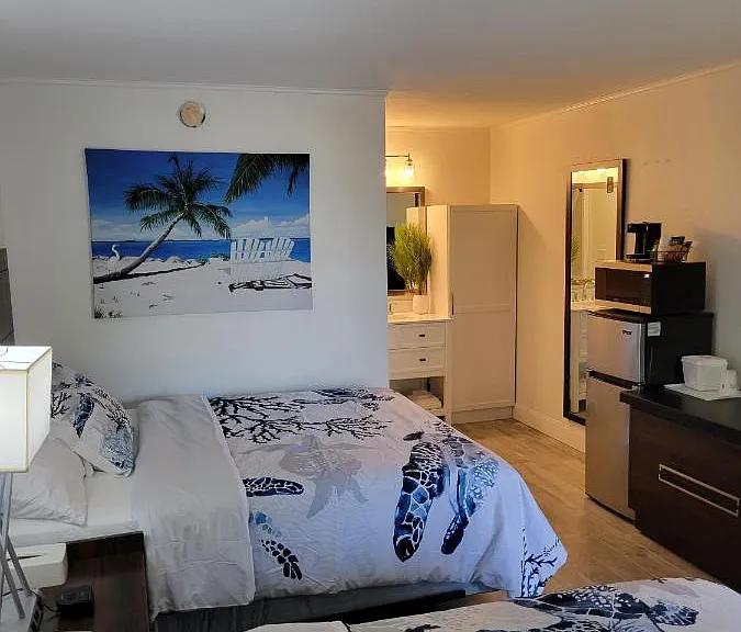 7150 N Tamiami Trl #S-602 — Photo 3