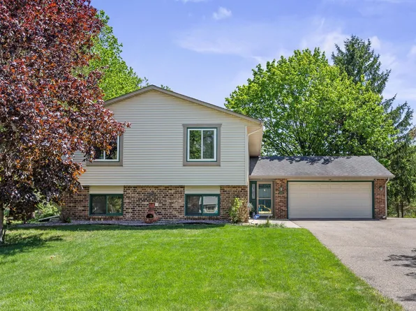 4686 Penkwe Way, Eagan, MN 55122