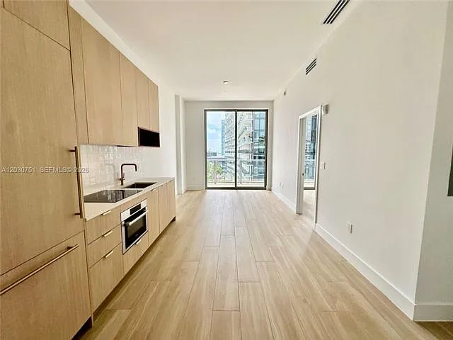 3100 NE 1st Ave #1108 — Photo 15