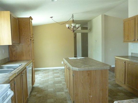 2nd image of 13782 S Cecil Cir