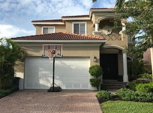 8534 Sumner Ave, Fort Myers, FL 33908