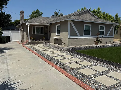6059 Bluebell Ave Photo 1