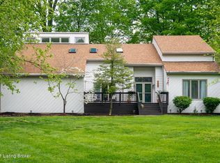 149 Rosswood Dr, Pewee Valley, KY 40056