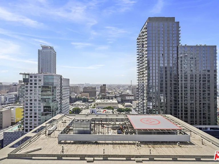 1100 Hope St #Penthouse 205 — Photo 19