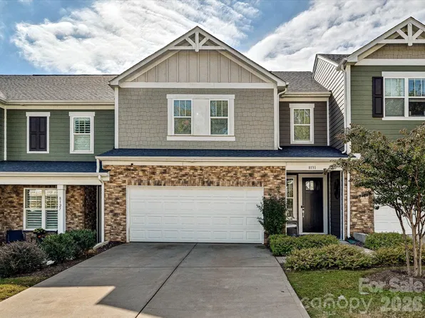 8131 Merryvale Ln, Charlotte, NC 28214