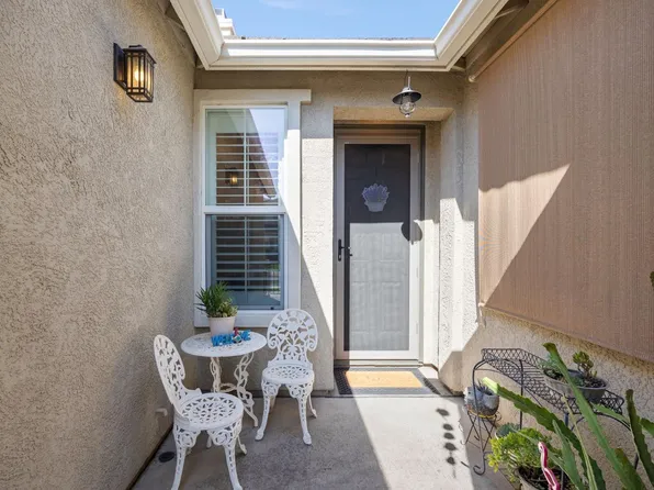 9729 Everbloom Way, Sacramento, CA 95829