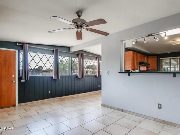 6015 E 21st St, Tucson, AZ 85711