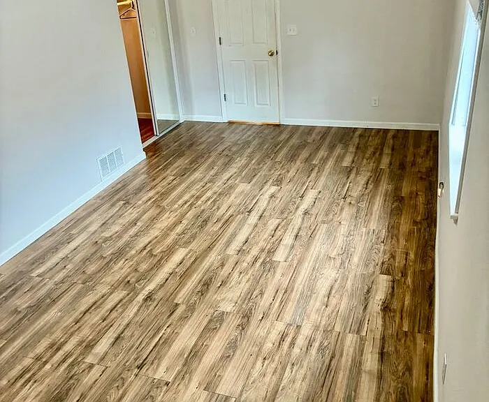 1342 N Washington Ave — Photo 10