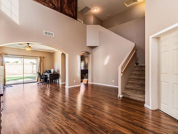 5th image of 16254 W Port Royale Ln