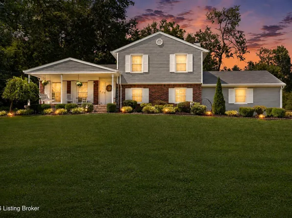 574 Pine Creek Dr, Shepherdsville, KY 40165