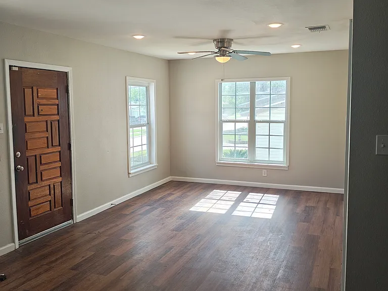 722 Pennystone Ave — Photo 6