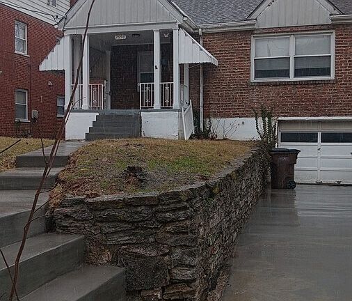 4th image of 2650 Cedarbrook Dr
