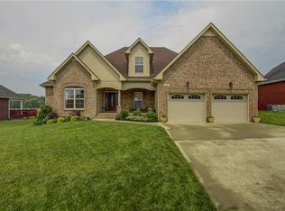 141 Summer Terrace Ln, Clarksville, TN 37040