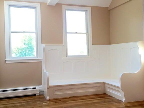 4th image of 200 Court St