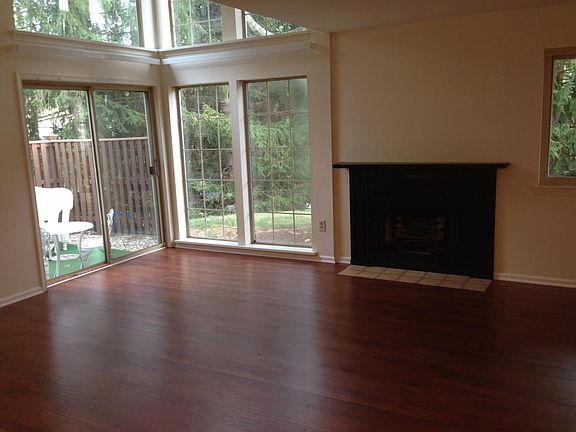 3rd image of 15 Brookside Court # Fl 1ST