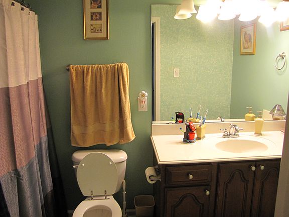 5th image of 1817 Briarwood St