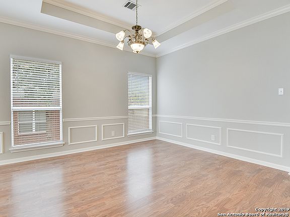 4th image of 419 Ken Dr