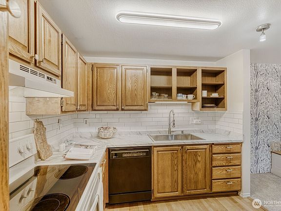 3rd image of 3501 SW Holden Street #303