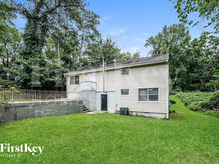 5070 Fairmont Rd SE — Photo 15
