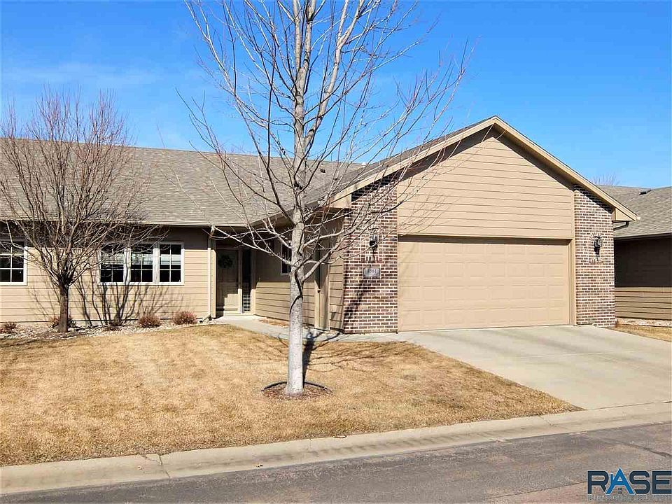 1st image of 3561 W 91st Pl