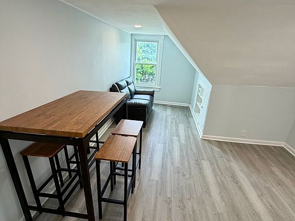 2nd image of 11 Dayton St #5