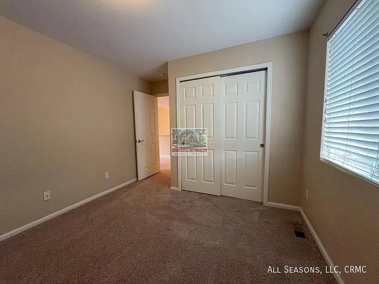 2520 Sierra Springs Dr — Photo 11