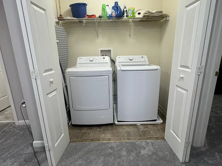 731 Trout Creek Ln — Photo 18