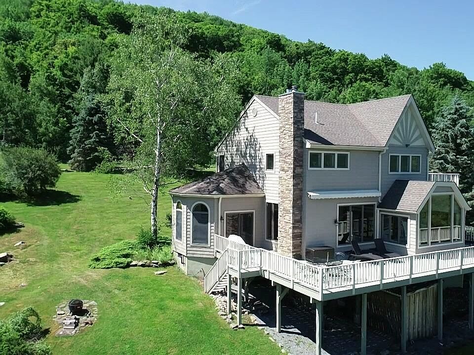 1st image of 93 Panarama Ln