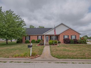 619 Hunters Pointe, Moberly, MO 65270