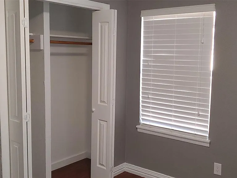 7824 Davenport Ave — Photo 20