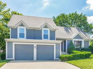 12399 S Arapaho Dr, Olathe, KS 66062