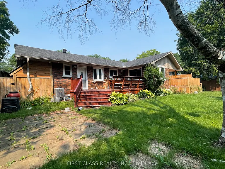 251 Scott Ave — Photo 24