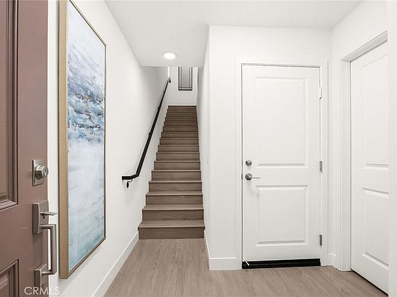 5th image of 2457 1st St