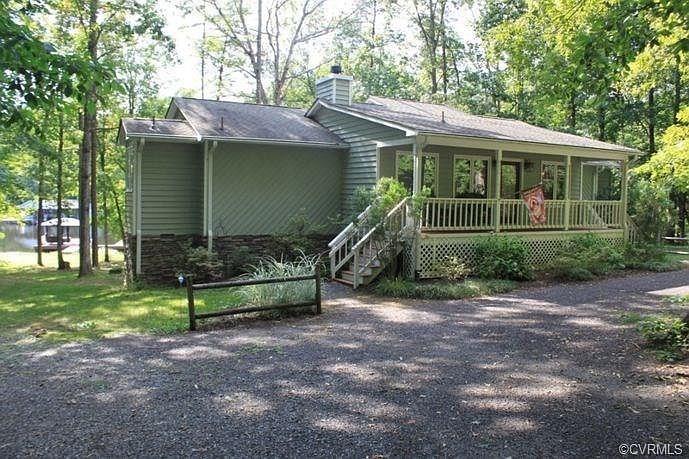 1st image of 10816 Laken Woods Dr