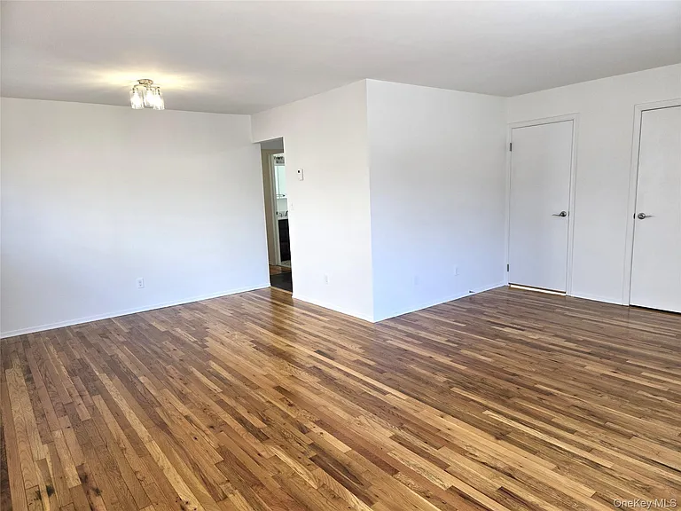 74 Ashwood Rd #1 — Photo 4