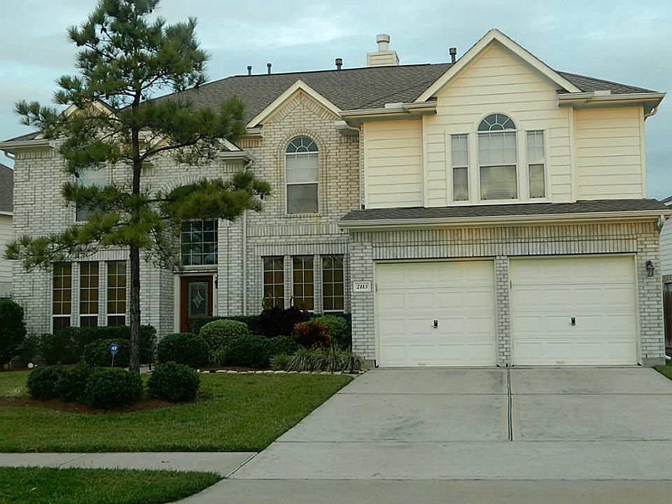 Come in and tour this Gorgeous 2 Story Home with a lot of Upgrades .