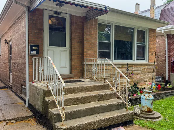 3241 N Kostner Ave, Chicago, IL 60641