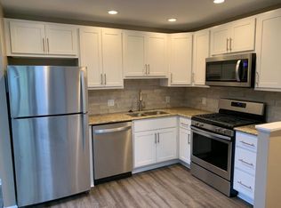 1504 Kenzie Dr, Pittsburgh, PA 15205