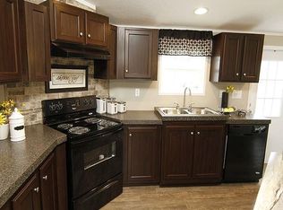 10 Hickory Ln, Williamsburg, VA 23188