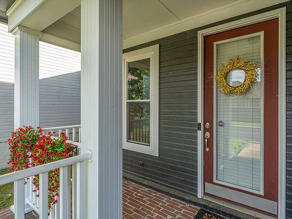2nd image of 239 Island Village Dr