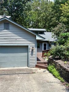 435 Chester Woods Ct, High Point, NC, 27262