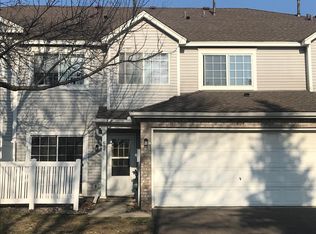 694 Mariner Way, Woodbury, MN 55129