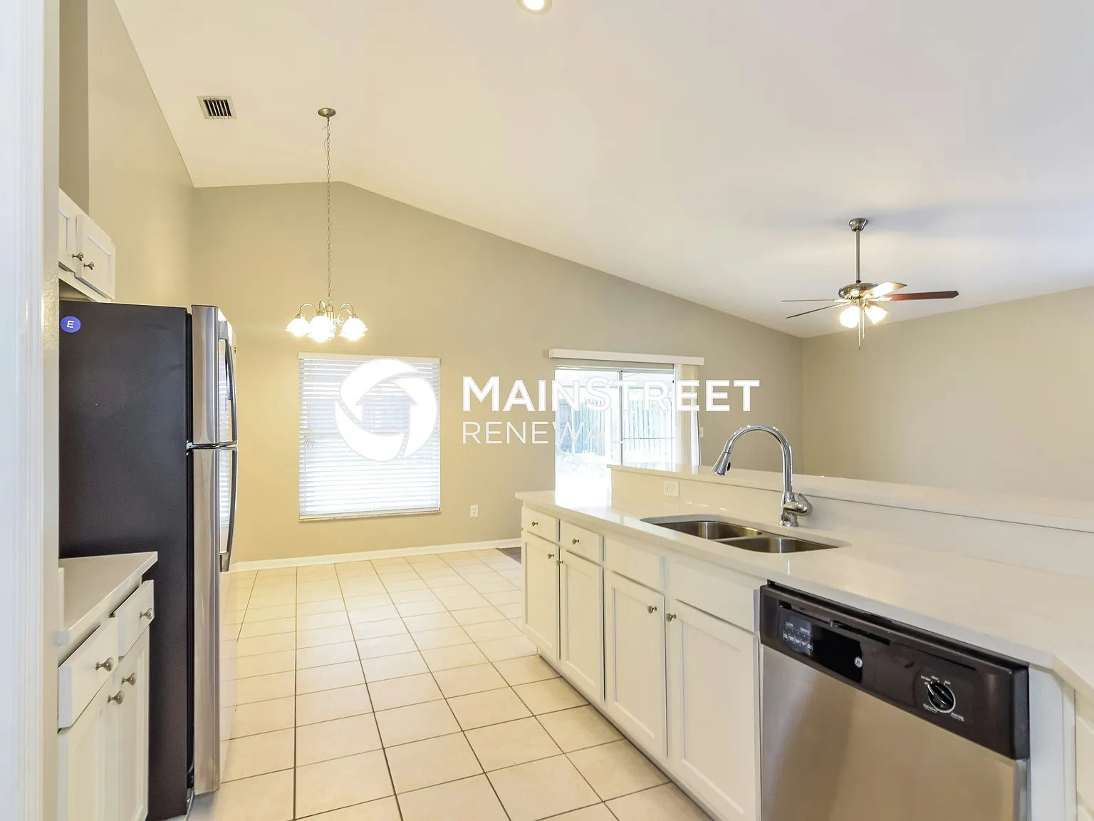 516 Beth Ann St — Photo 4