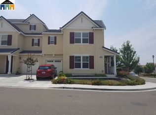 6982 Syrah Dr, Dublin, CA 94568