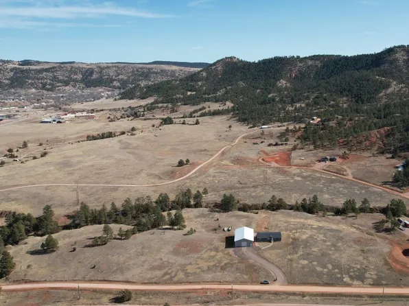 27548 Sunflower Trl, Hot Springs, SD 57747
