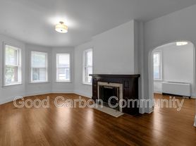 211 Summer St