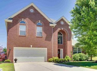 2 Cretewood Pl, Taylors, SC 29687